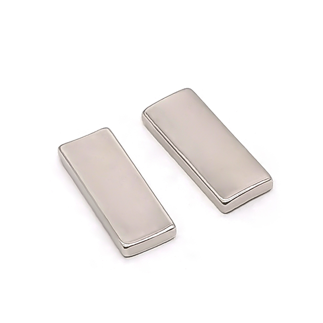 Factory Customization High Temperature Resistance Industrial Manget Rectangle N45SH Neodymium Magnets in Drone Motor